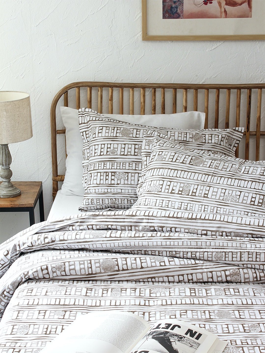 Sanchi Bed Set (Duvet Cover + Bedsheet) - Grey