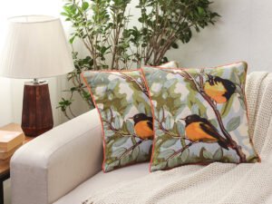 The Native Oriole Cushion Cover (Green) - Medium