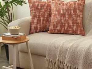 Malaguni Cushion Cover (Pink)