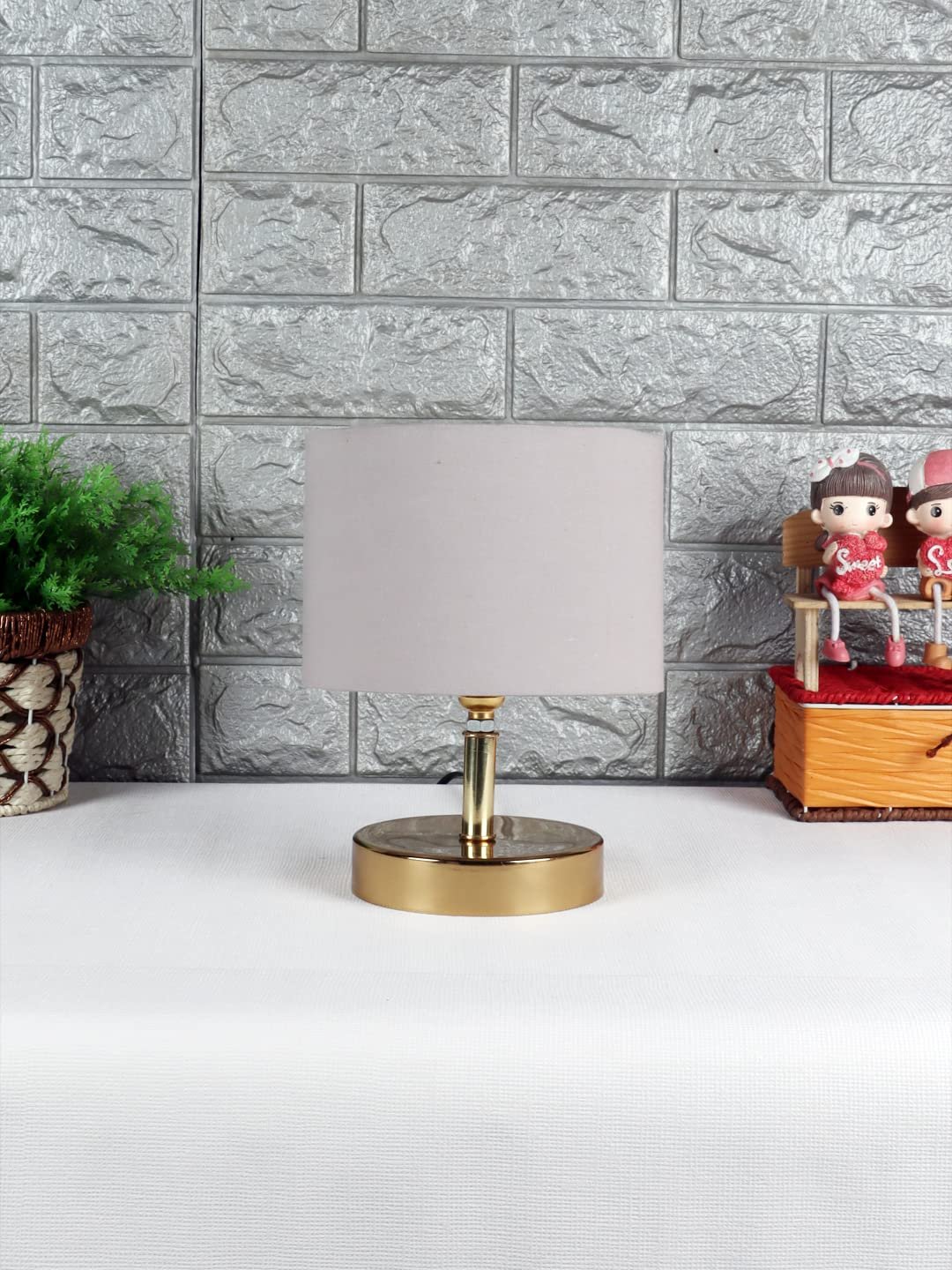 Metal table lamp with Grey cotton Shade