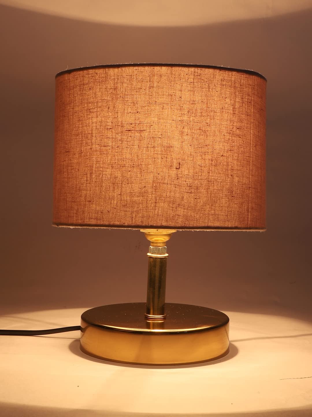 Metal table lamp with Grey cotton Shade
