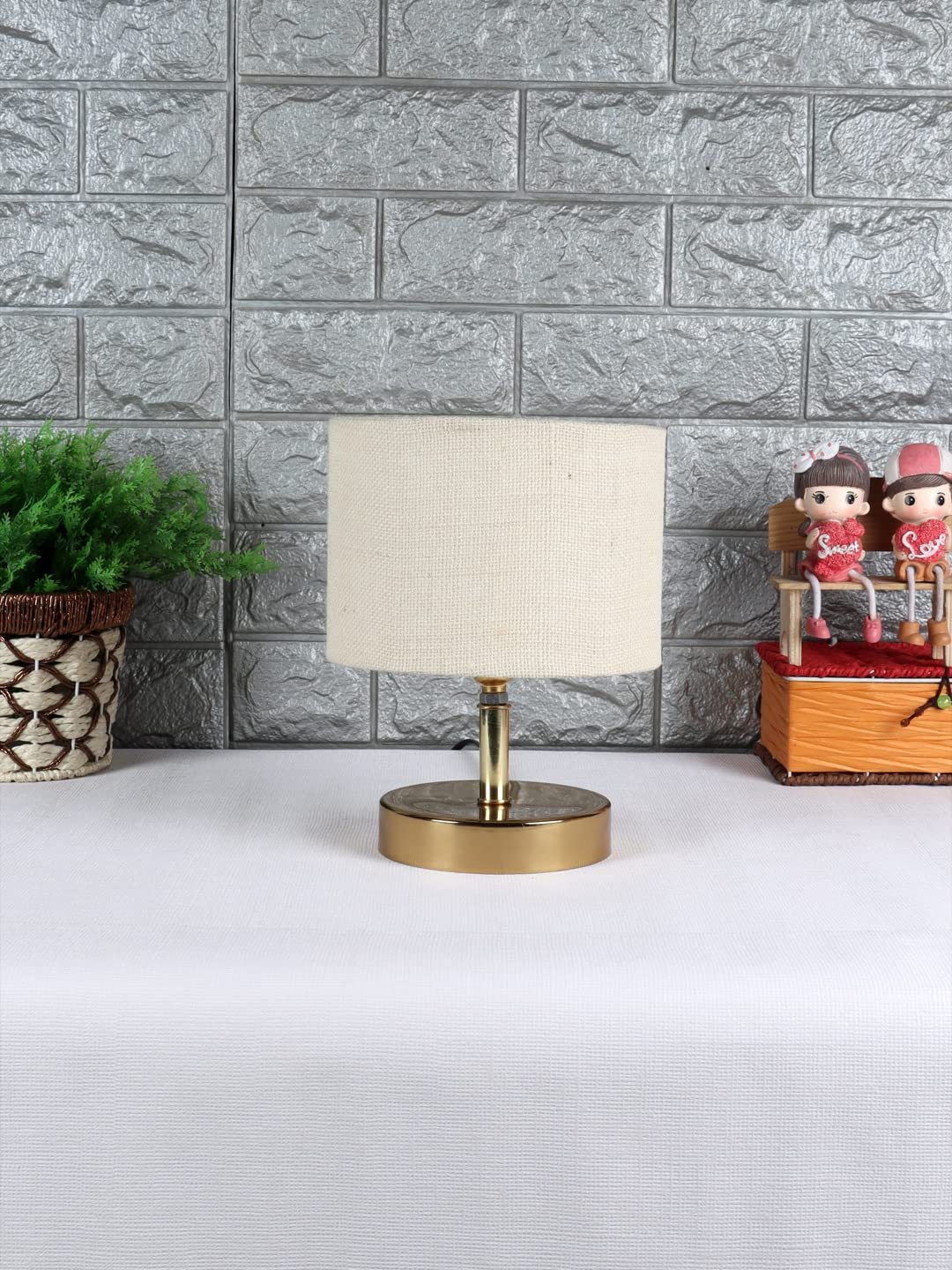 Metal Table lamp with White Jute Shade