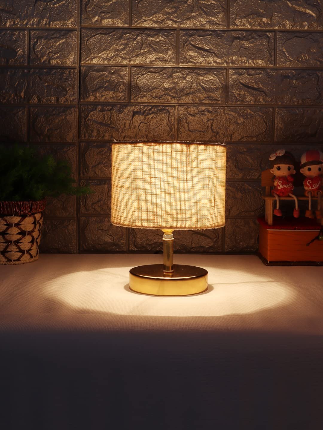 Metal Table lamp with White Jute Shade