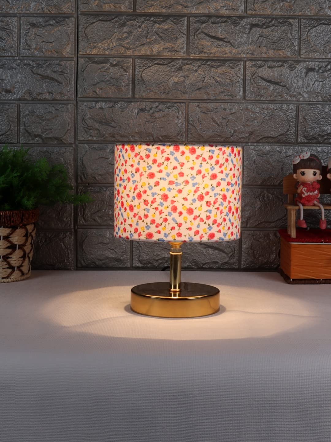 Metal Table lamp with Multicolor Cotton Shade