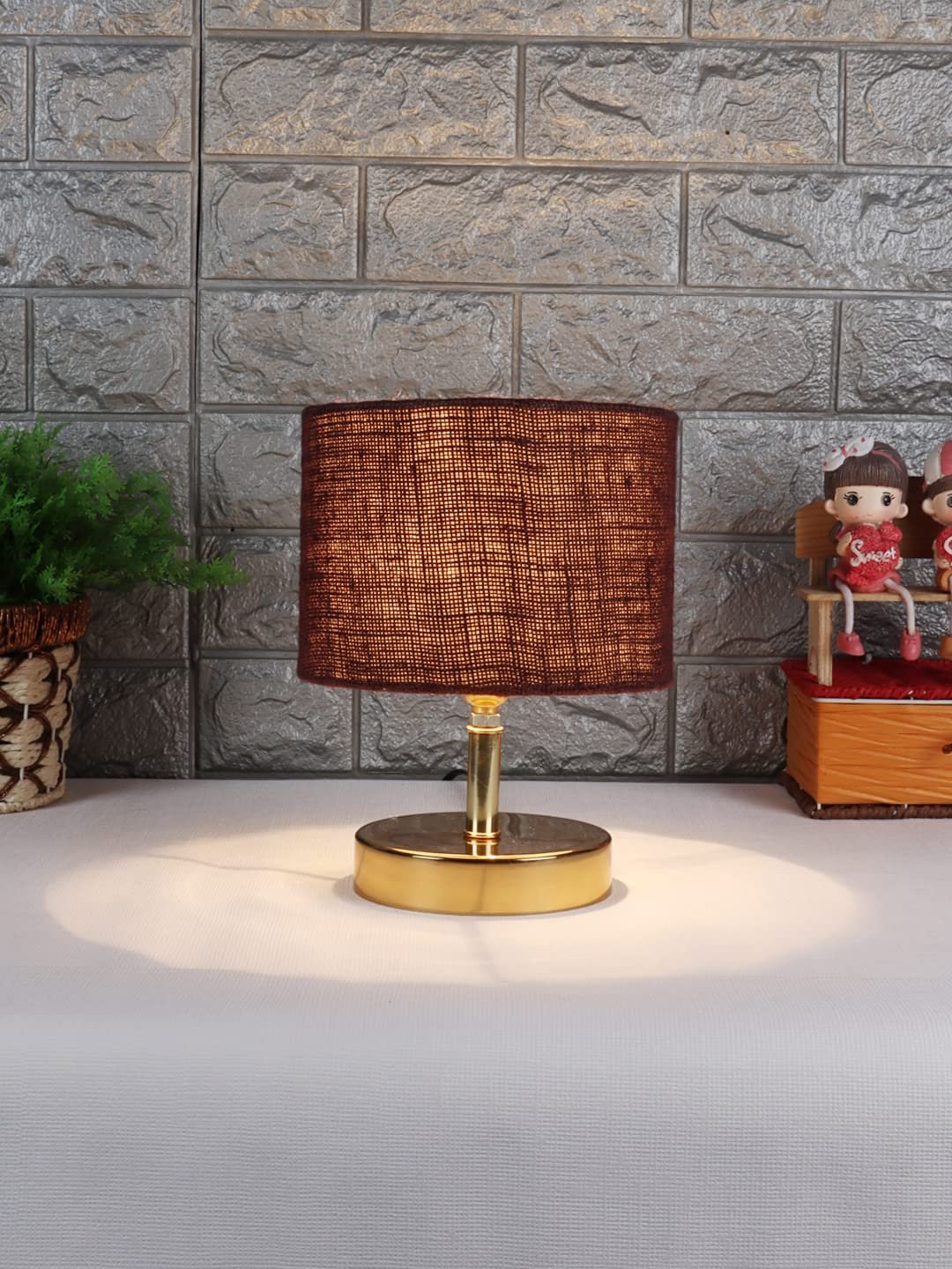 Metal Table lamp with Brown Jute Shade
