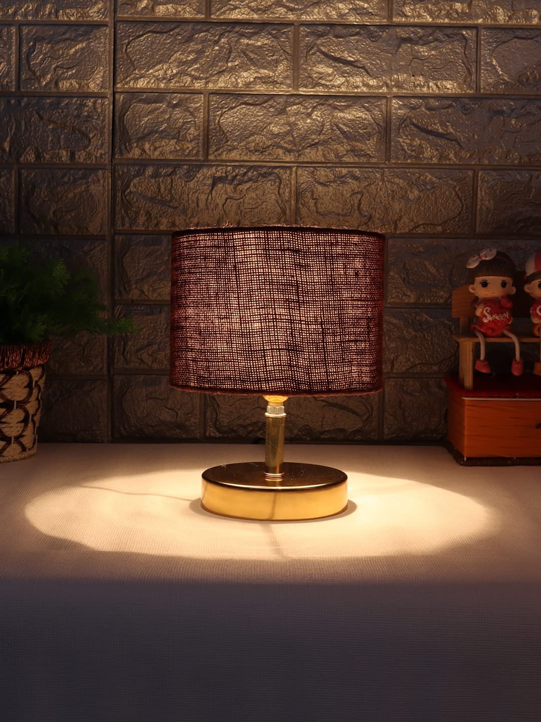 Metal Table lamp with Brown Jute Shade