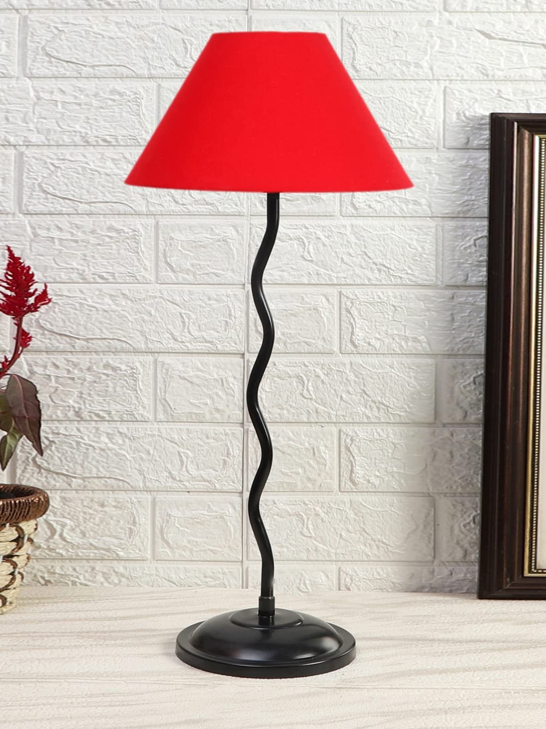 Red Cotton Zig zag Table lamp with Iron Base (AE03)