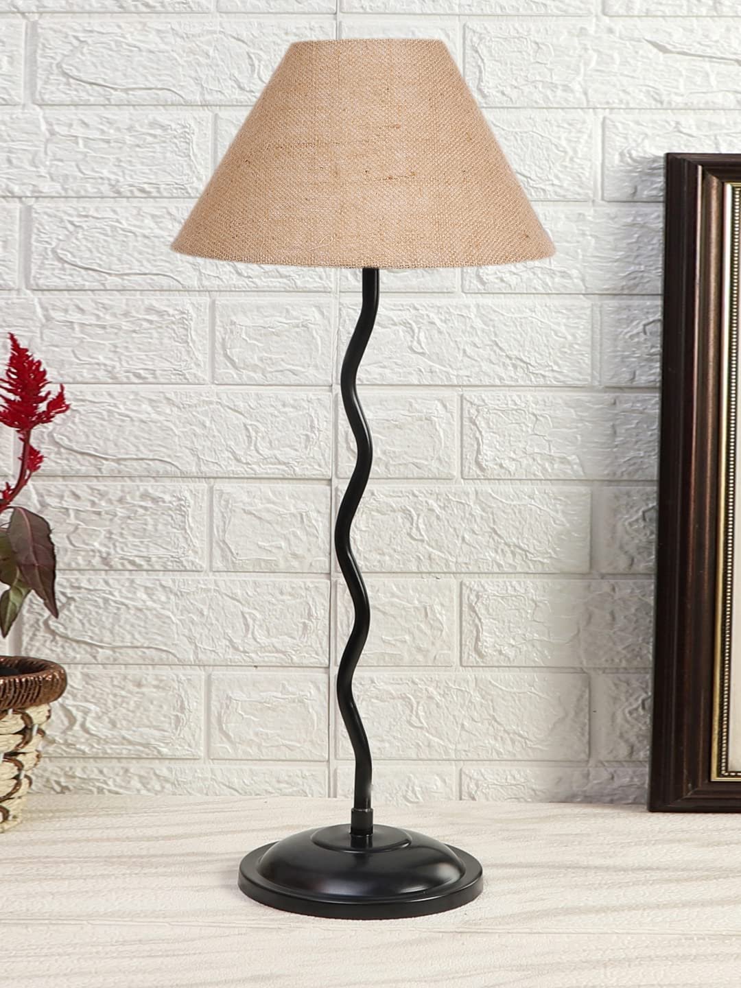 Beige Jute Zig zag Table lamp with Iron Base (AE08)