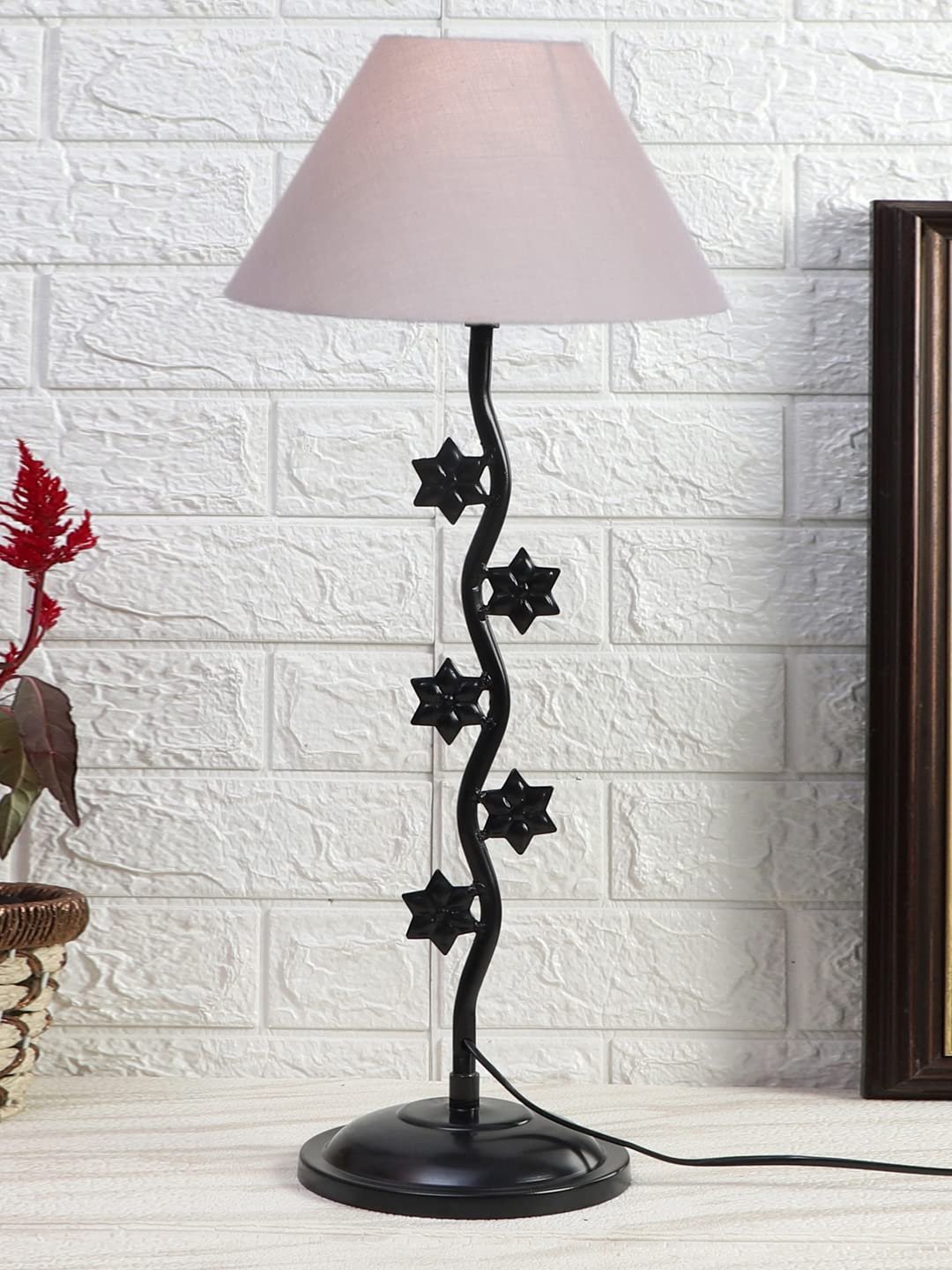 Grey Cotton Zig zag Star Table lamp with Iron Base (AE25)
