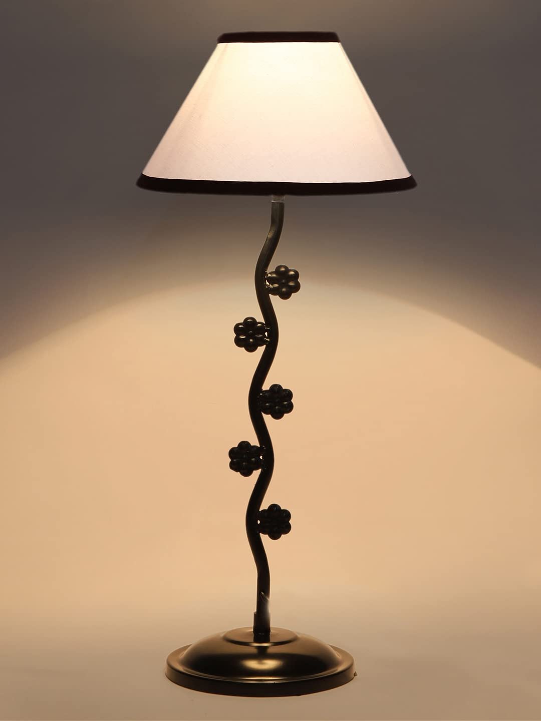 White & Black Cotton Zig zag Tikli Table lamp with Iron Base (AE45)
