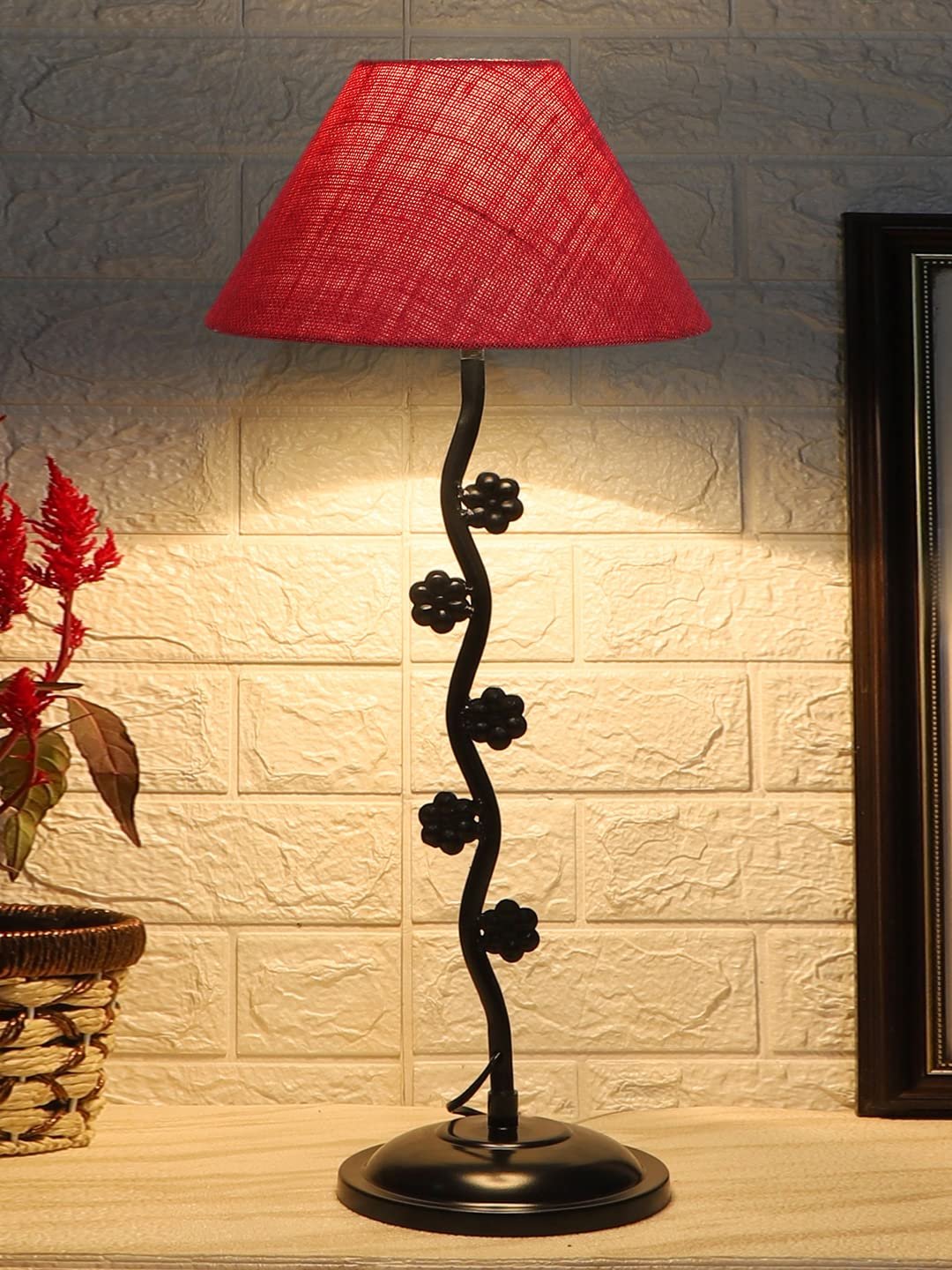 Pink Jute Zig zag Table Tikli lamp with Iron Base (AE47)