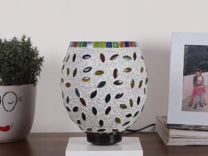 White Wood Square Table lamp with Mosaic Glass -FD37