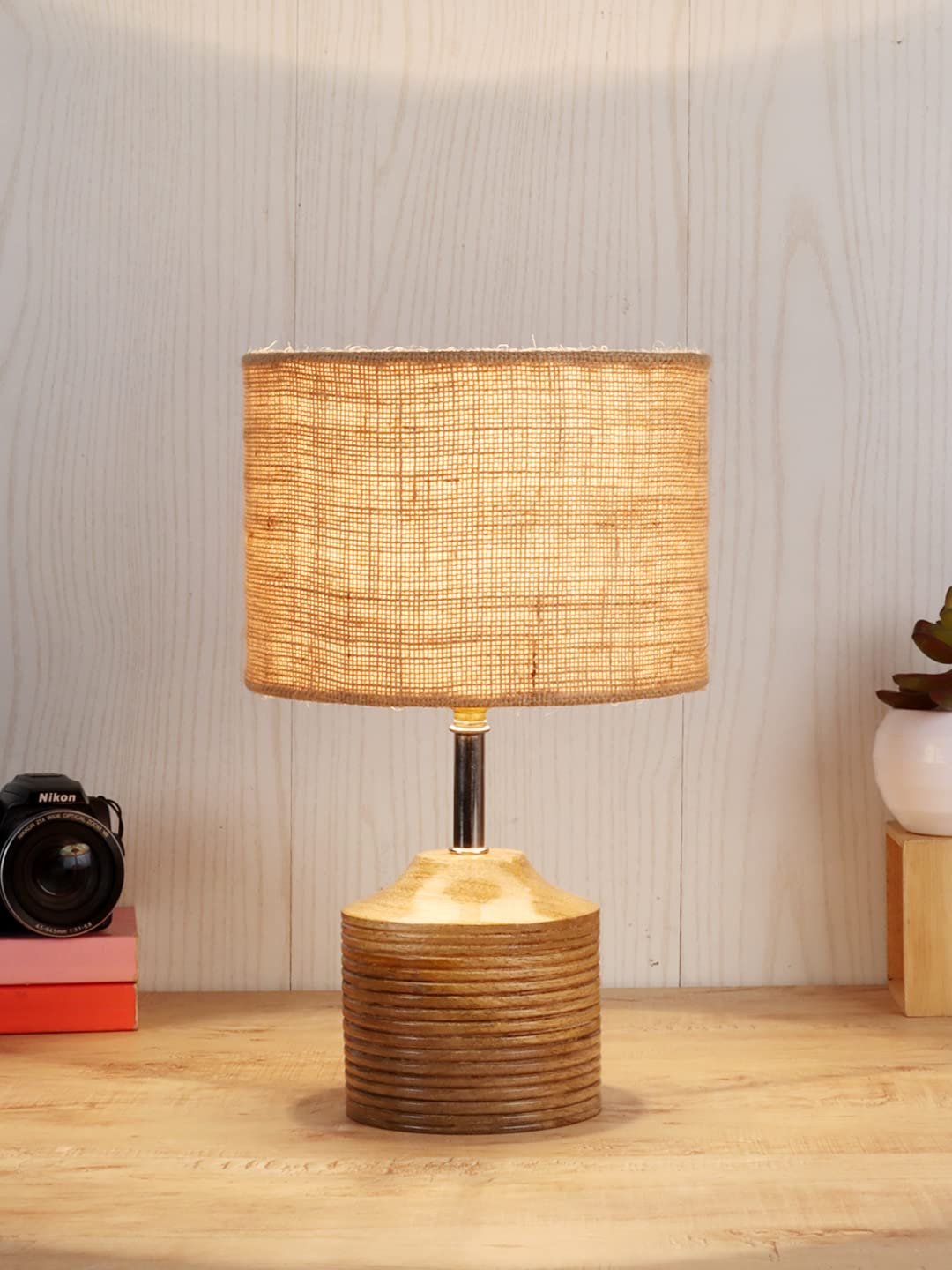 Wood Table lamp with Beige Jute Shade