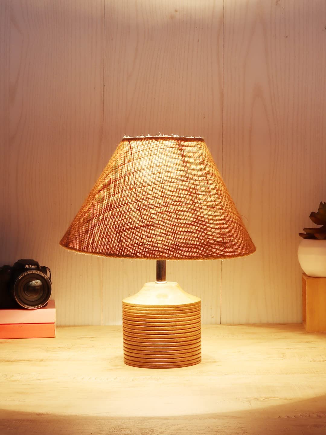 Wood Table lamp with Beige Jute Shade