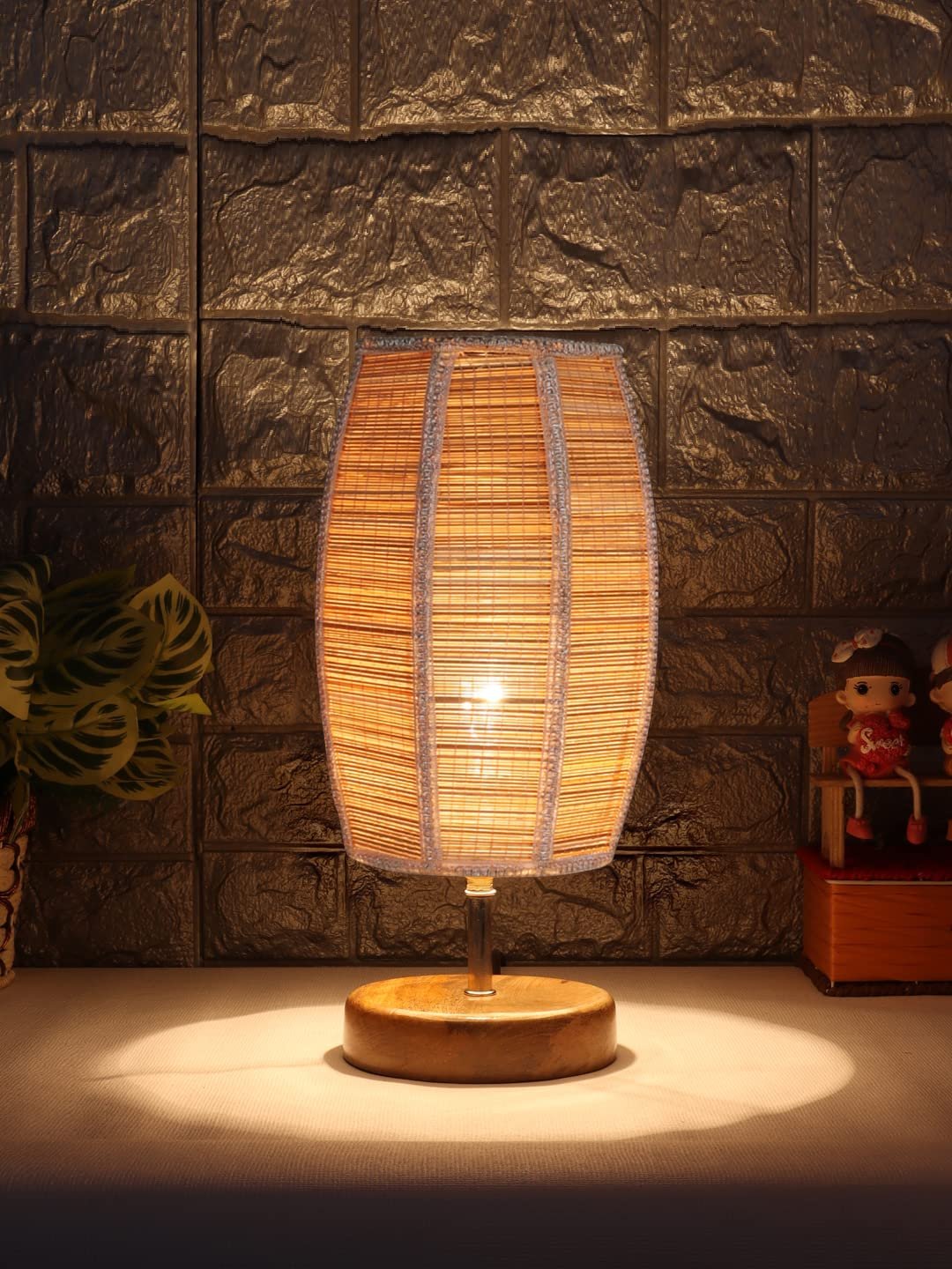 Wood Table lamp with Bamboo Shade(38)