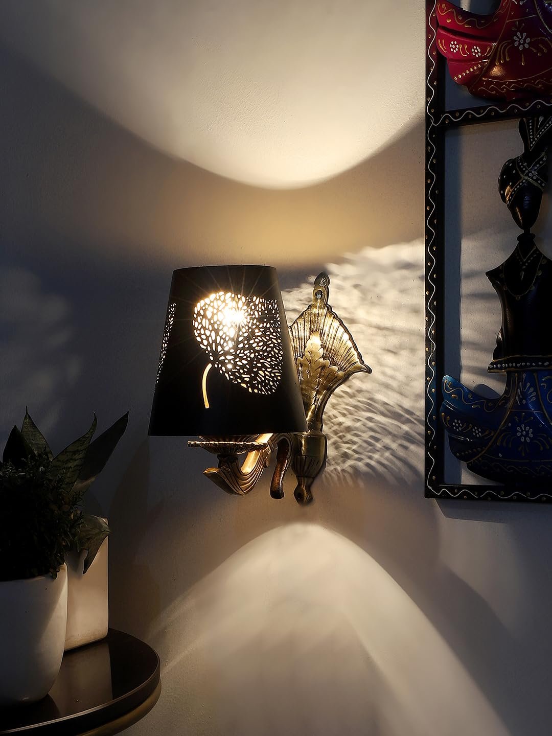 Multicolor Wall Lamp | Elegant Metal Material | Stylish Ambient Light for Home, Office, Living Room, Bedroom, Hallway | Modern Decorative Wall Sconce - Model DZW10