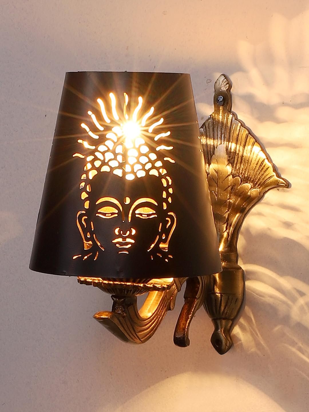 Multicolor Wall Lamp | Elegant Metal Material | Stylish Ambient Light for Home, Office, Living Room, Bedroom, Hallway | Modern Decorative Wall Sconce - Model DZW14