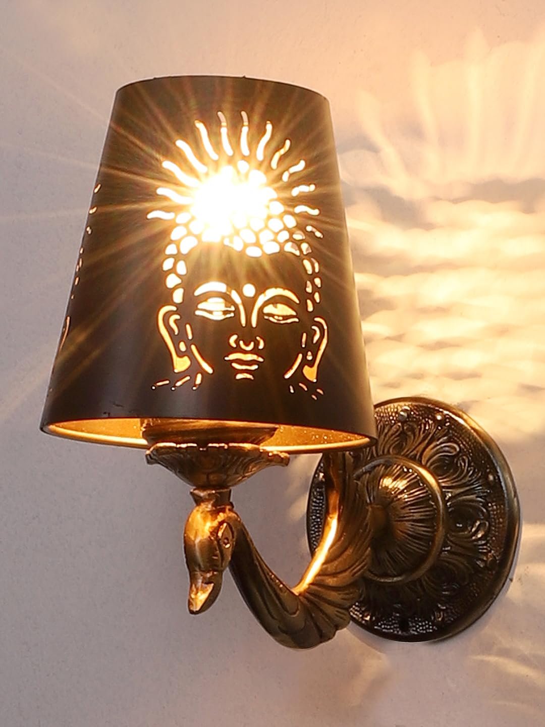 Multicolor Wall Lamp | Elegant Metal Material | Stylish Ambient Light for Home, Office, Living Room, Bedroom, Hallway | Modern Decorative Wall Sconce - Model DZW19