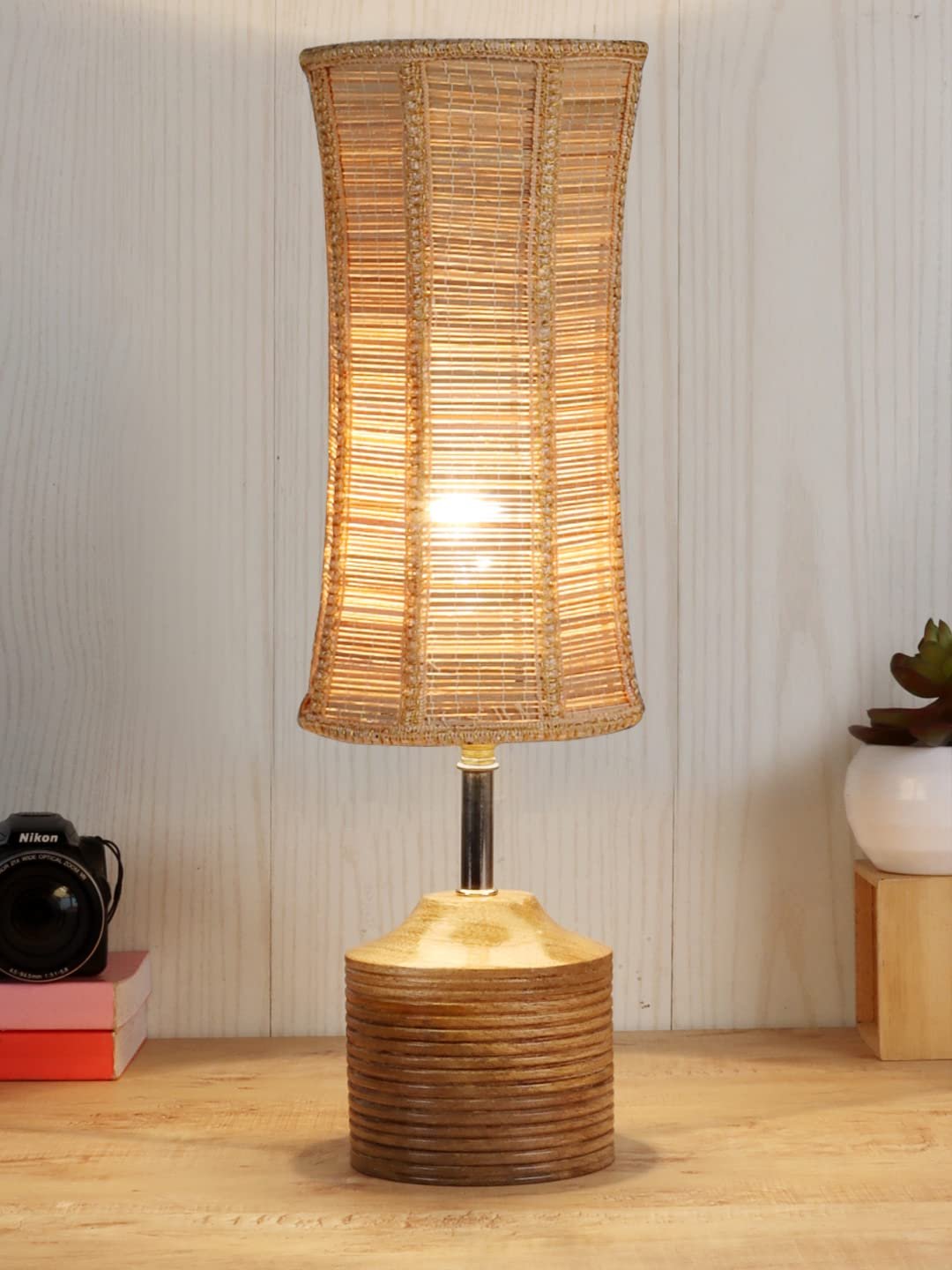 Wood Table lamp with Bamboo Shade(21)