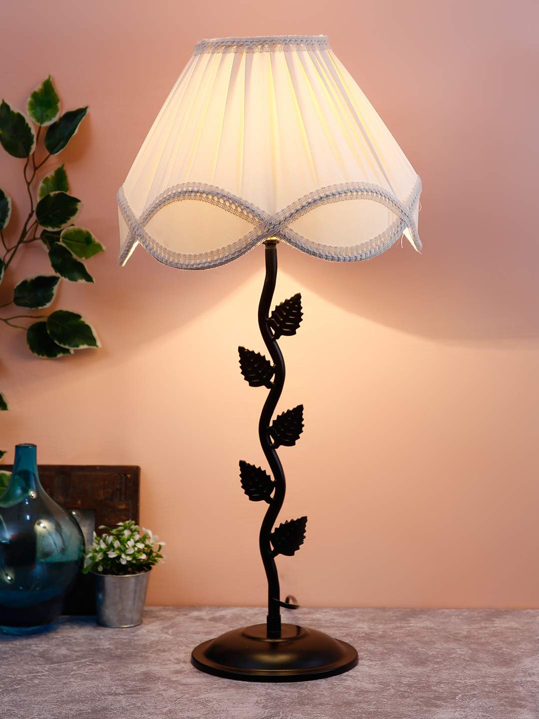 Off-White Vinatge Shade Iron Leaf lamp (12x25.2) Inches -13