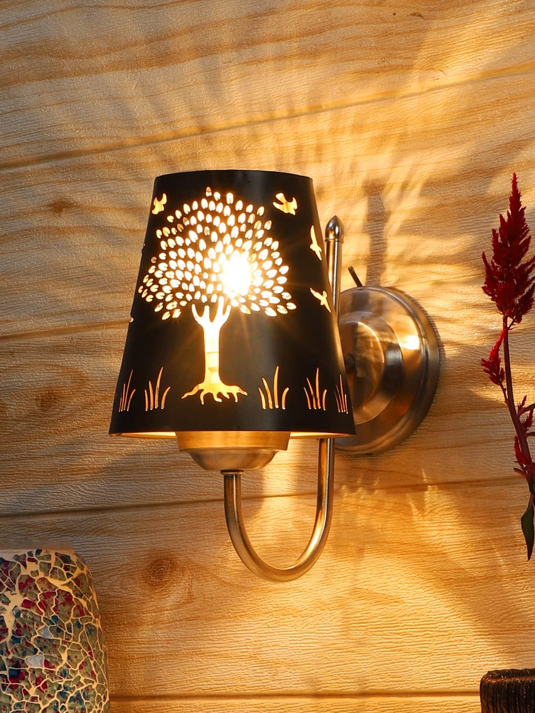 Multicolor Wall Lamp | Elegant Metal Material | Stylish Ambient Light for Home, Office, Living Room, Bedroom, Hallway | Modern Decorative Wall Sconce - Model IT28