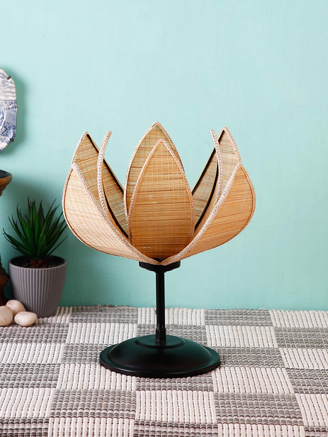 Rose Bamboo Shade Table Lamp with Black Base (Size : 12x12x13.25 Inches)