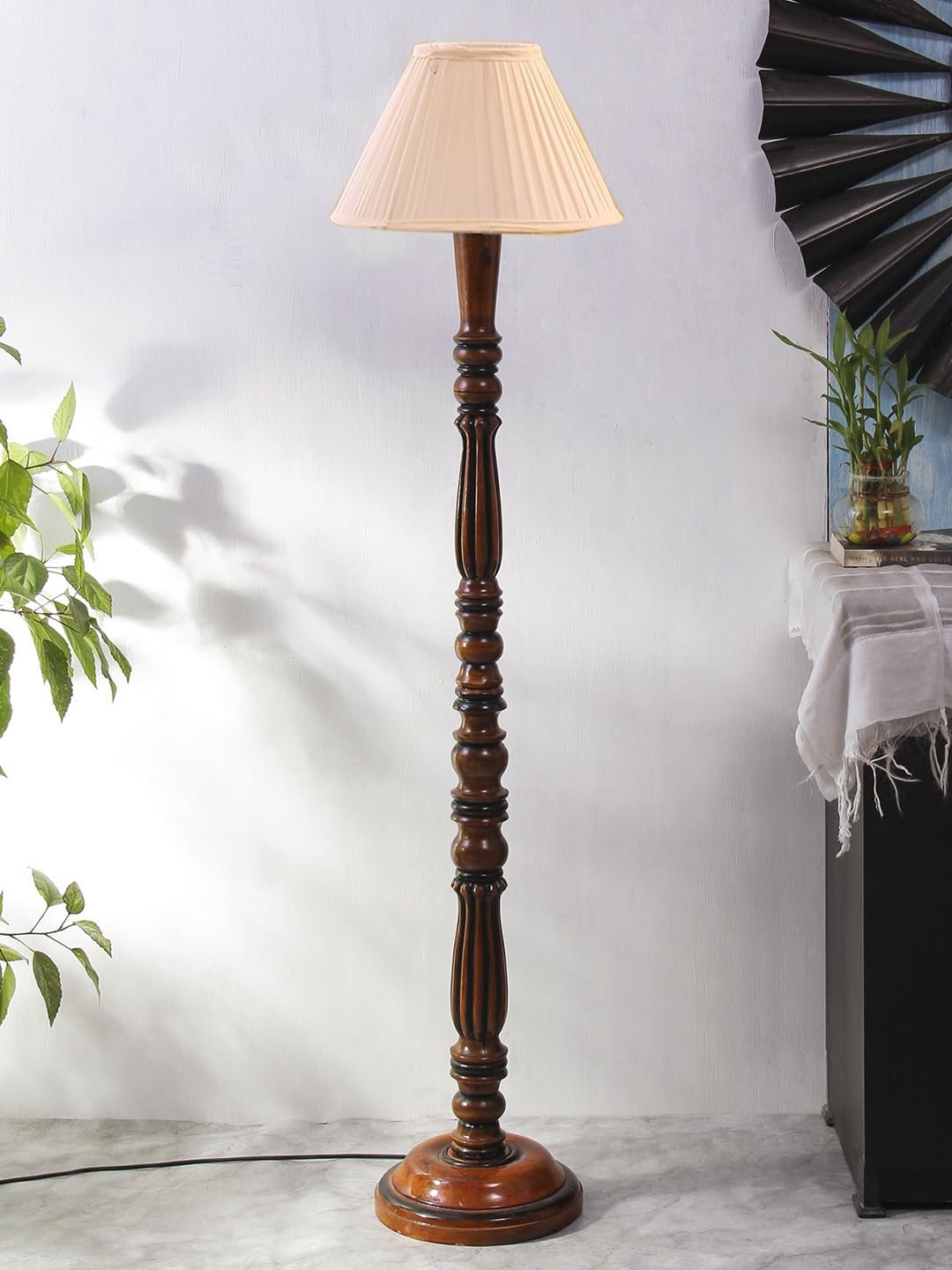 Straight Pleated Off-White Cotton Wooden Floor Lamp -69