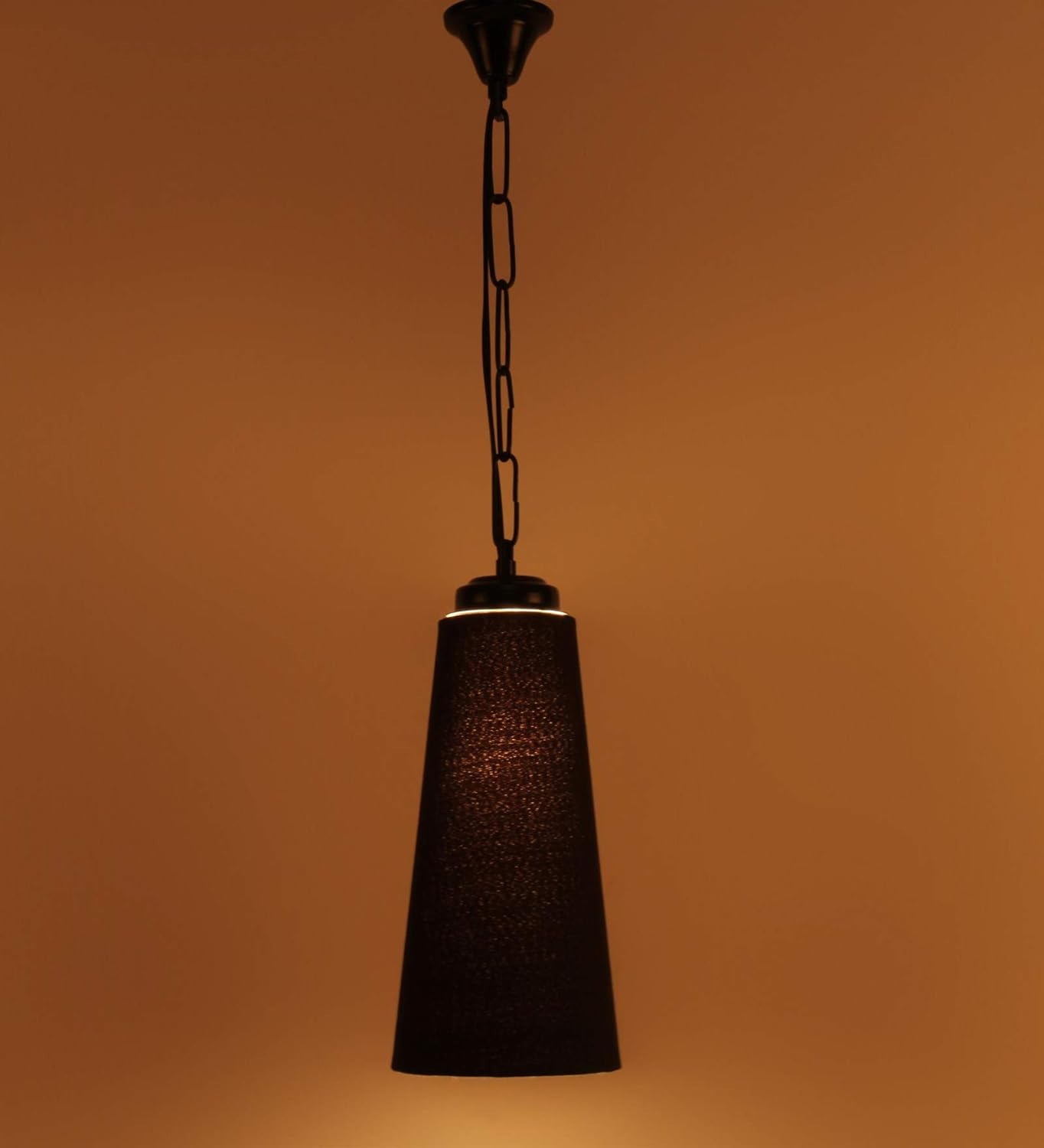 Conical Black Hanging for Home D�cor (Conical Black)