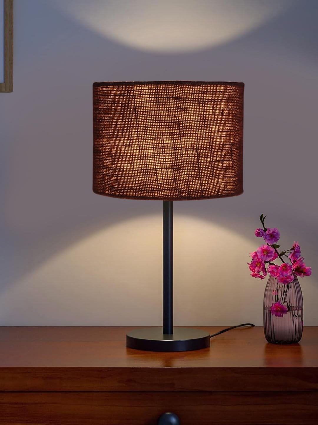 Black Night Table Lamp for Bedroom | Elegant Bedside Lamp with Warm LED Light & Stylish Design - Model VD40