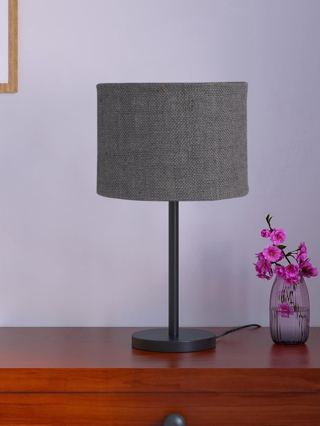 Black Night Table Lamp for Bedroom | Elegant Bedside Lamp with Warm LED Light & Stylish Design - Model VD43
