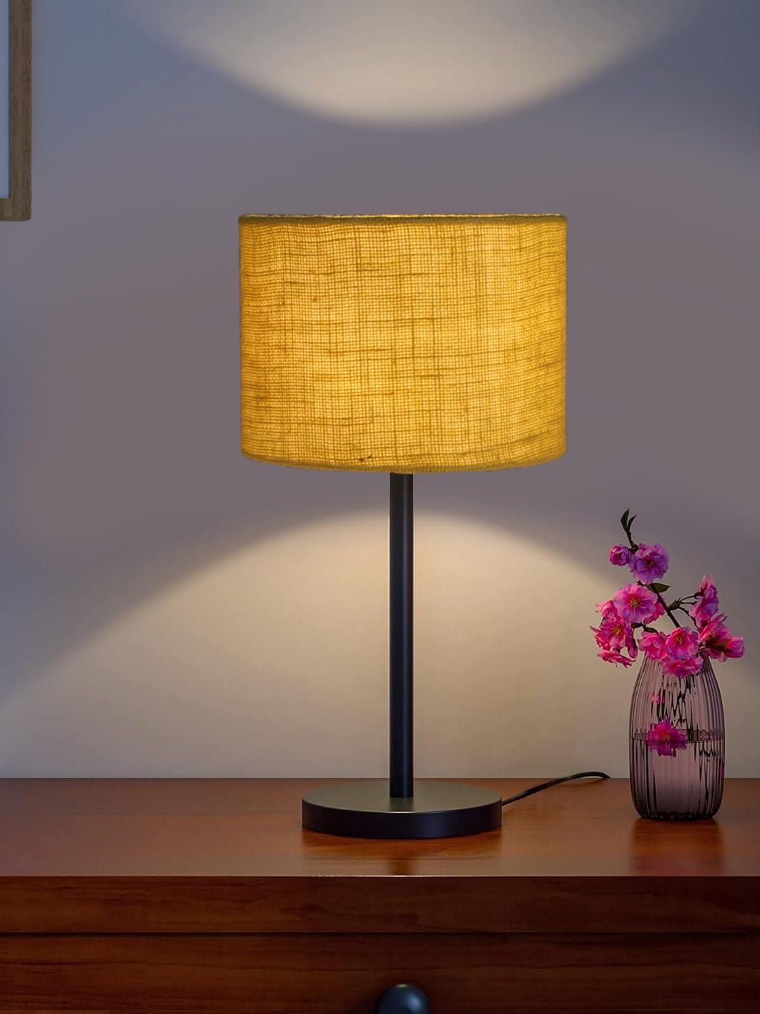 Black Night Table Lamp for Bedroom | Elegant Bedside Lamp with Warm LED Light & Stylish Design - Model VD44