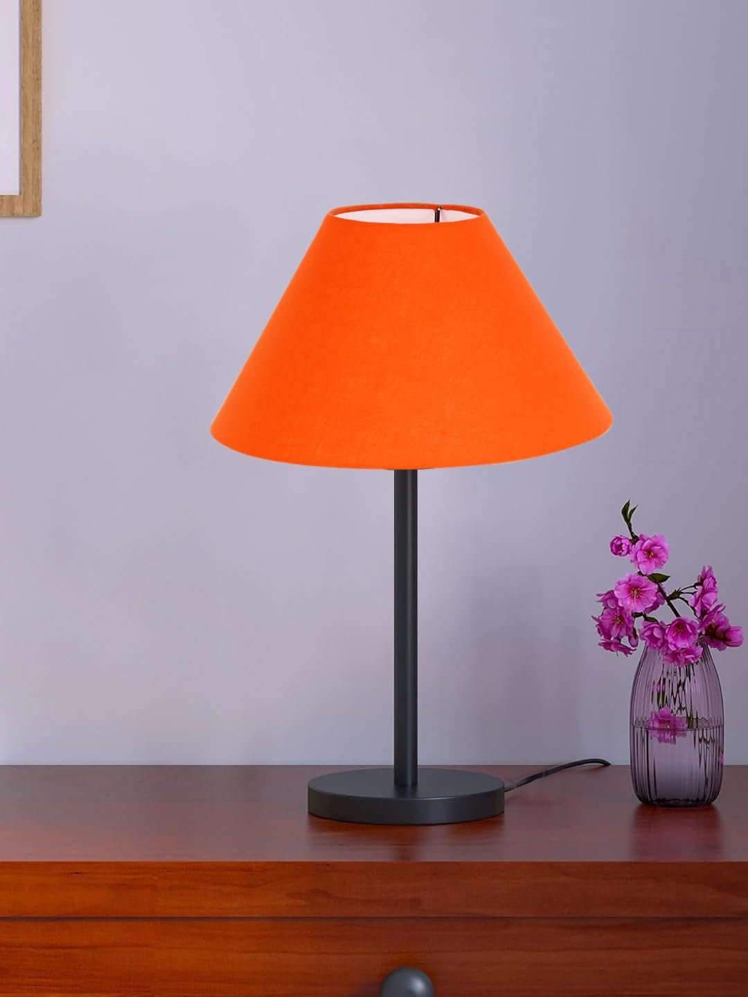 Black Night Table Lamp for Bedroom | Elegant Bedside Lamp with Warm LED Light & Stylish Design - Model VD26
