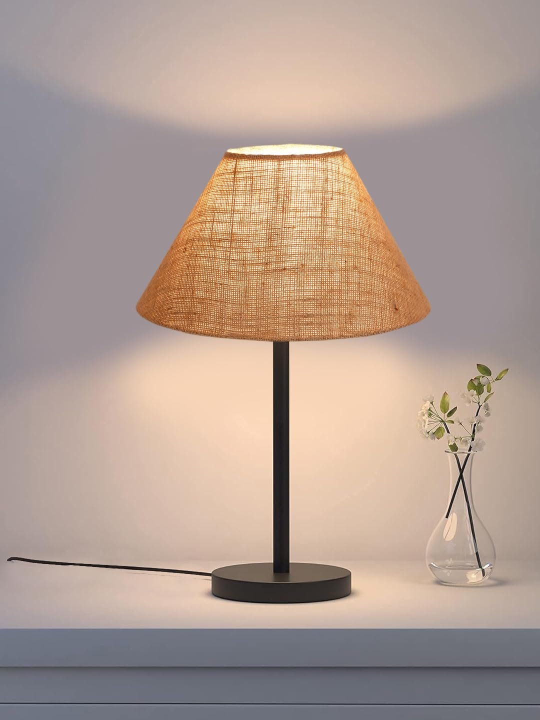 Black Night Table Lamp for Bedroom | Elegant Bedside Lamp with Warm LED Light & Stylish Design - Model VD30