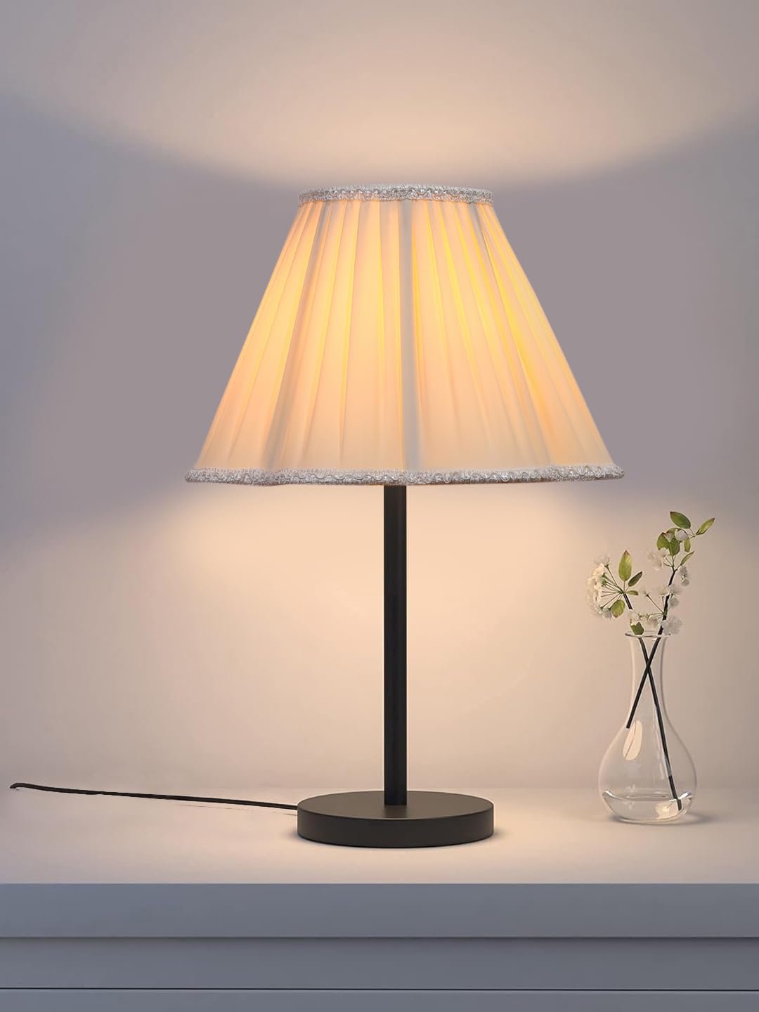 Black Night Table Lamp for Bedroom | Elegant Bedside Lamp with Warm LED Light & Stylish Design - Model VD38