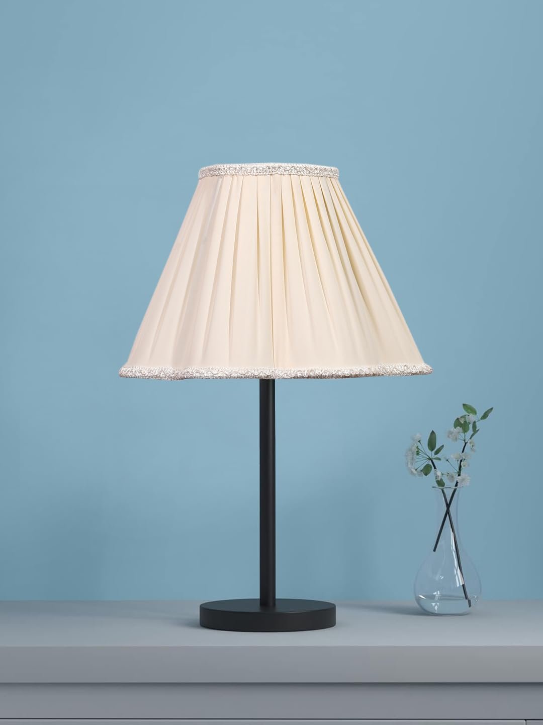Black Night Table Lamp for Bedroom | Elegant Bedside Lamp with Warm LED Light & Stylish Design - Model VD38