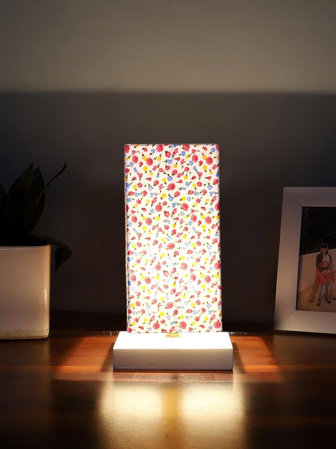 Square Multicolor Cotton Table lamp with White Wood Base -56