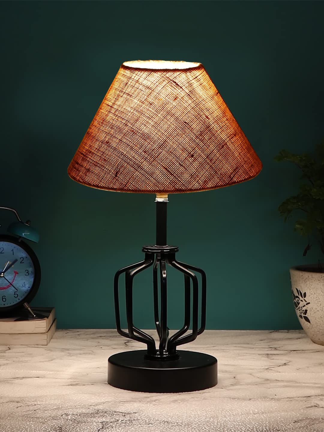 Beige Jute Table lamp with Iron Base(127)