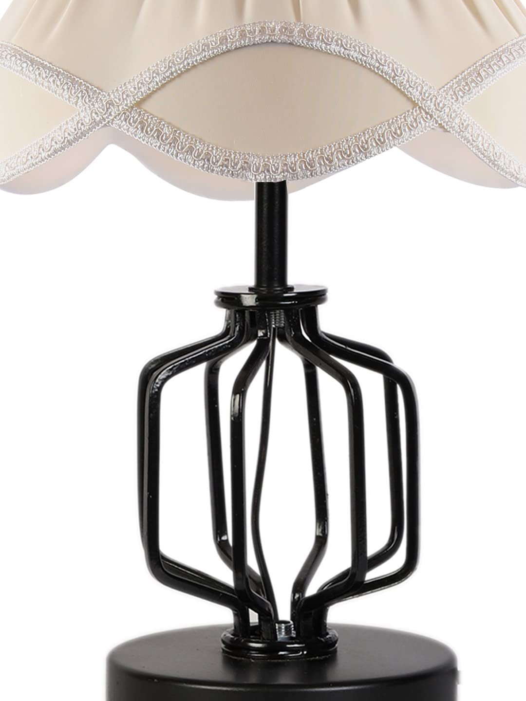 Vintage Off-White Shade Table lamp with Iron Base (135)