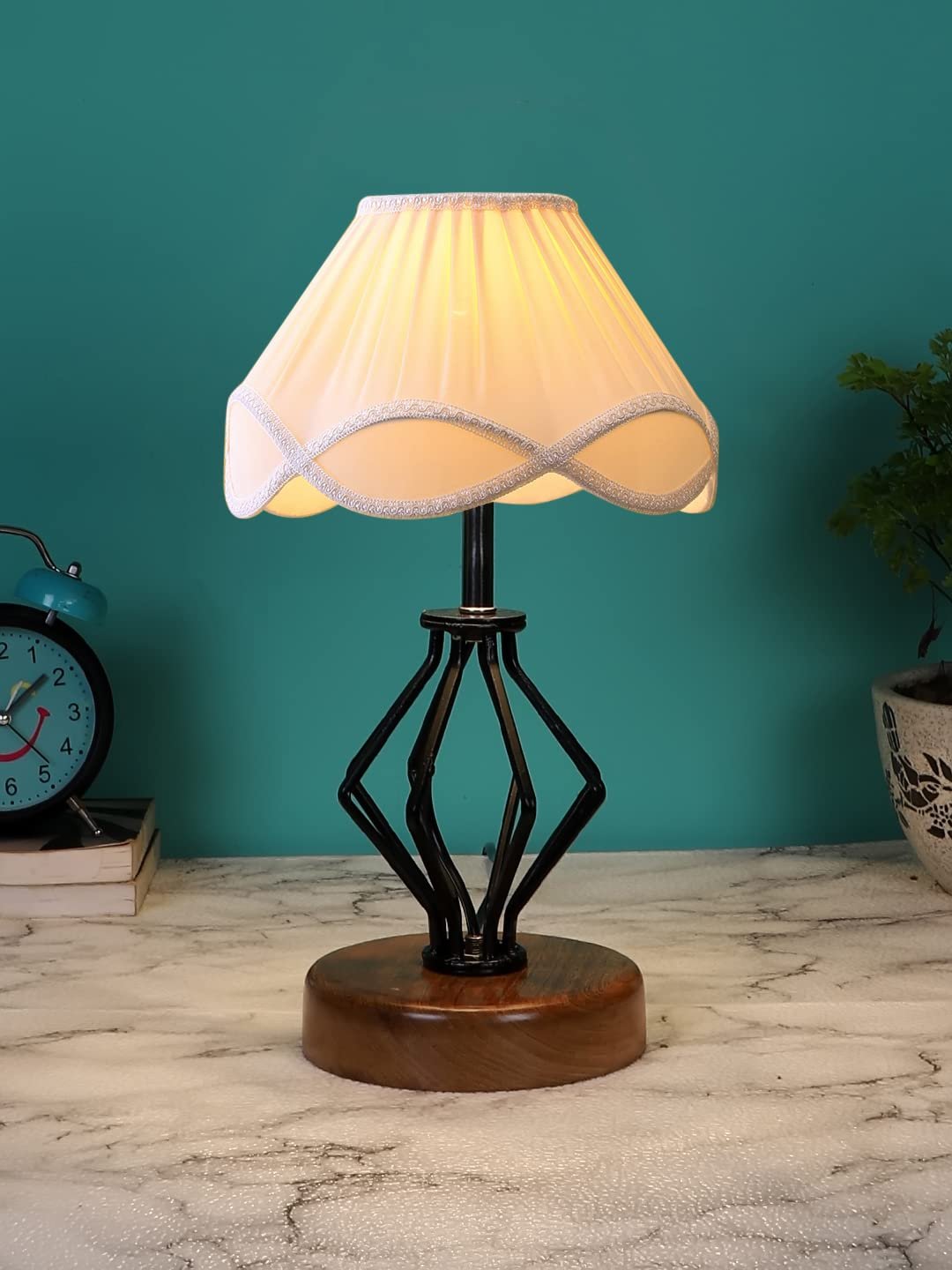 Vintage Off-White Shade Table lamp with Wood & Iron Base (152)