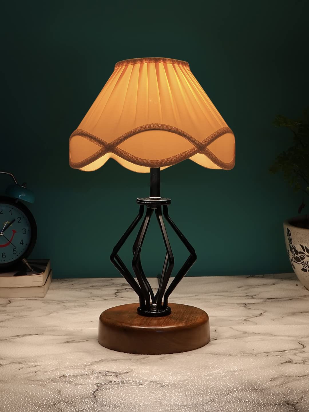 Vintage Off-White Shade Table lamp with Wood & Iron Base (152)