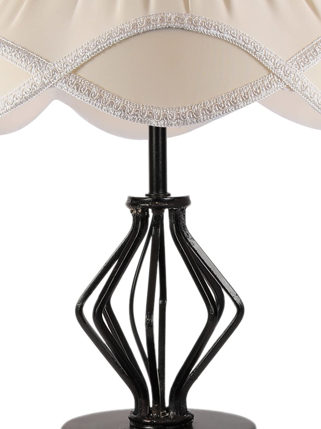 Vintage Off-White Shade Table lamp with Iron Base (169)