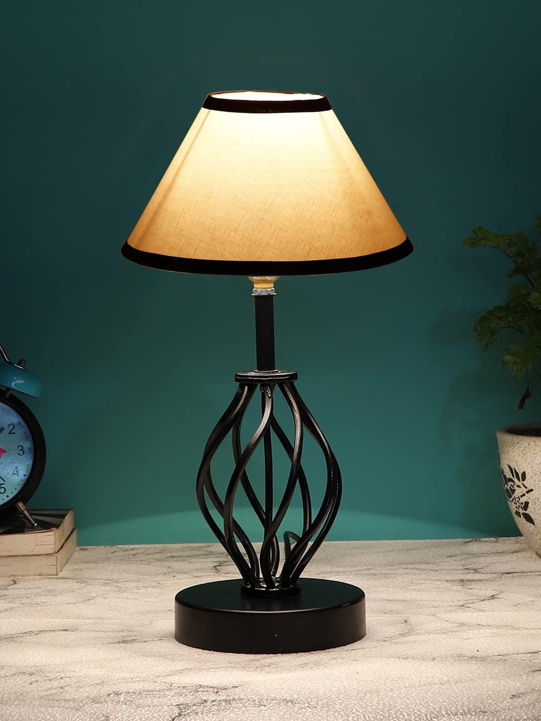 Multicolor Cotton Table lamp with Iron Base(24)