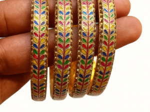 RANG BIRANGE LAC BANGLES(SET OF 4 BANGLES)