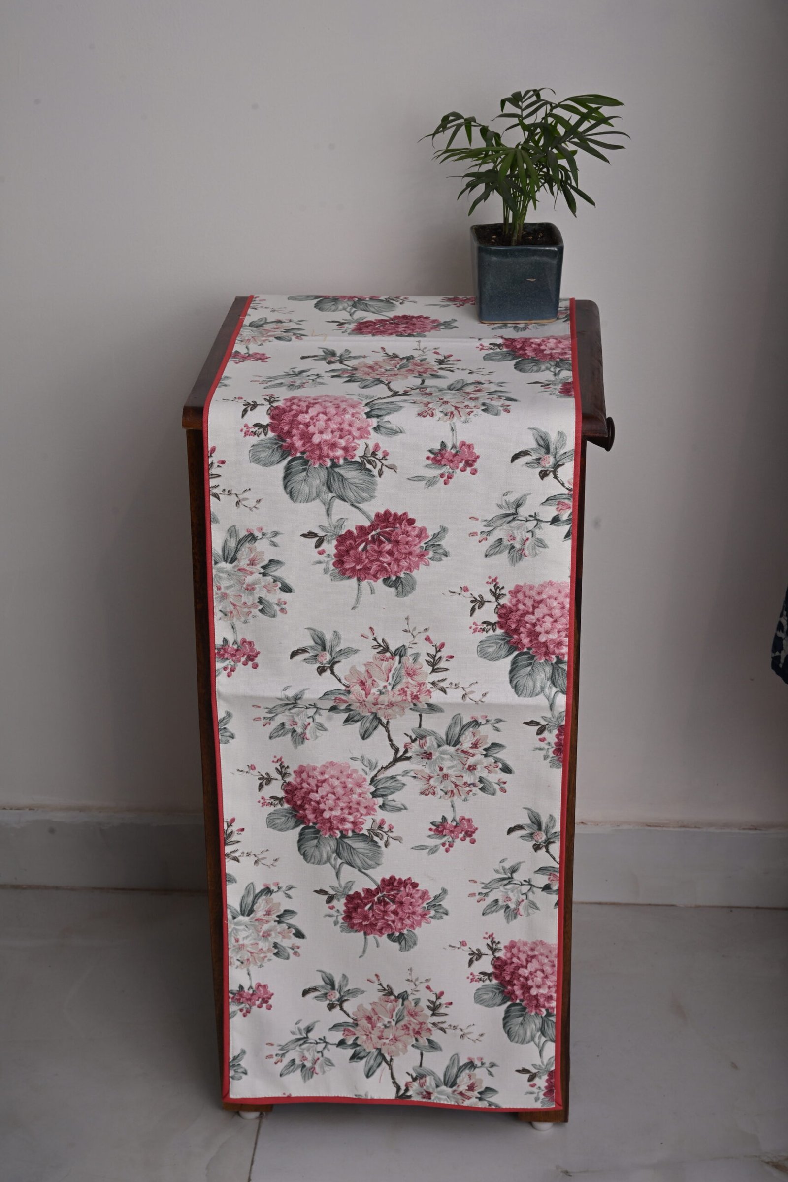 Bloomsburry Runner