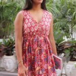 LATA PRINTED DRESS-WITHOUT SLEEVES WITH WAIST GATHERS