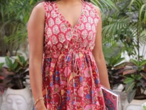 LATA PRINTED DRESS-WITHOUT SLEEVES WITH WAIST GATHERS