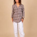 AABHA TUNIC WITH FRONT PLEATS & V NECK