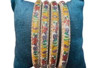 LAYLA LAC BANGLES(SET OF 4 BANGLES)
